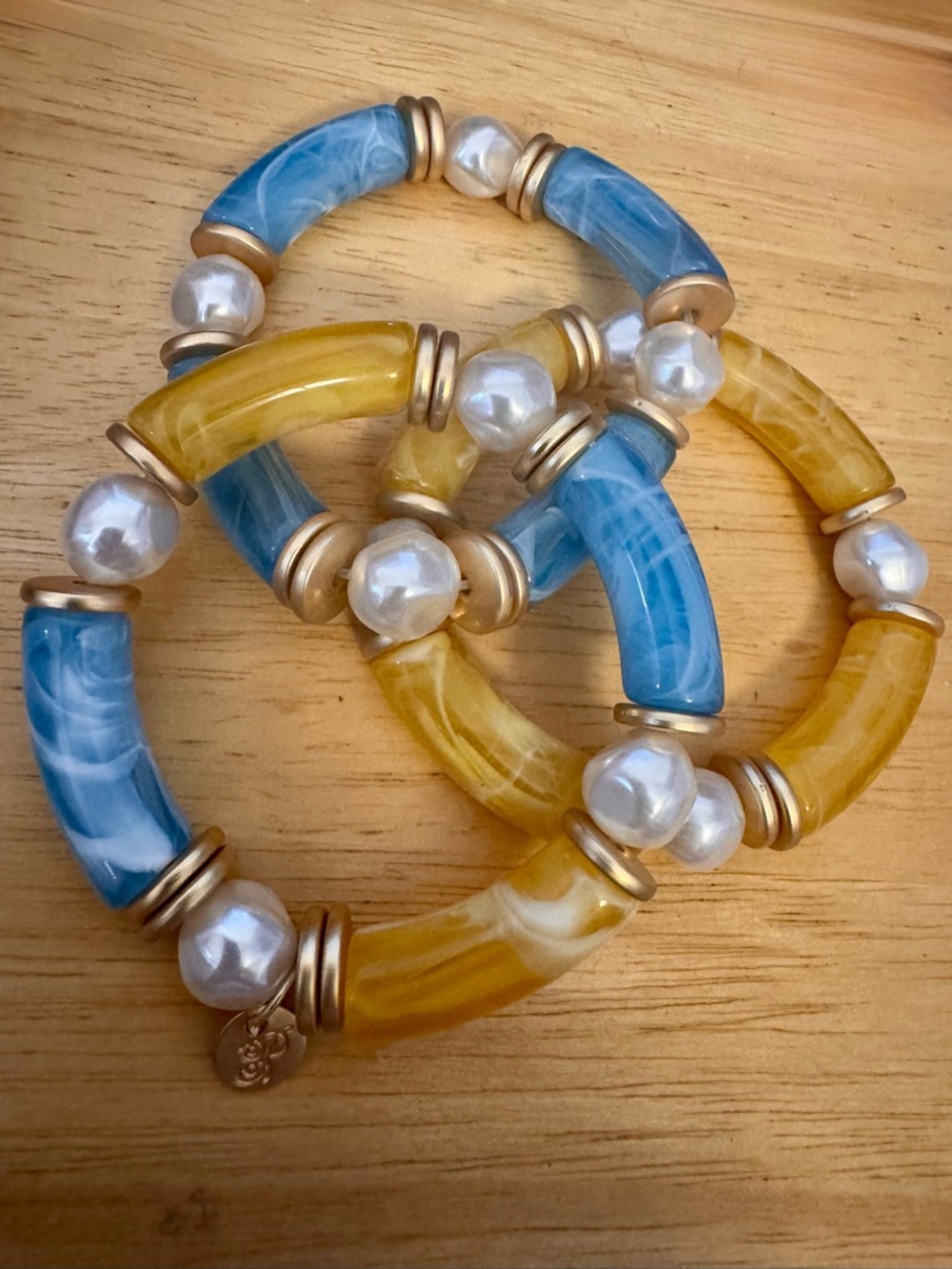 Plunder Blue Yellow Pearl Bracelet Set of 3 Stretchy Gold Tone Bracelets New